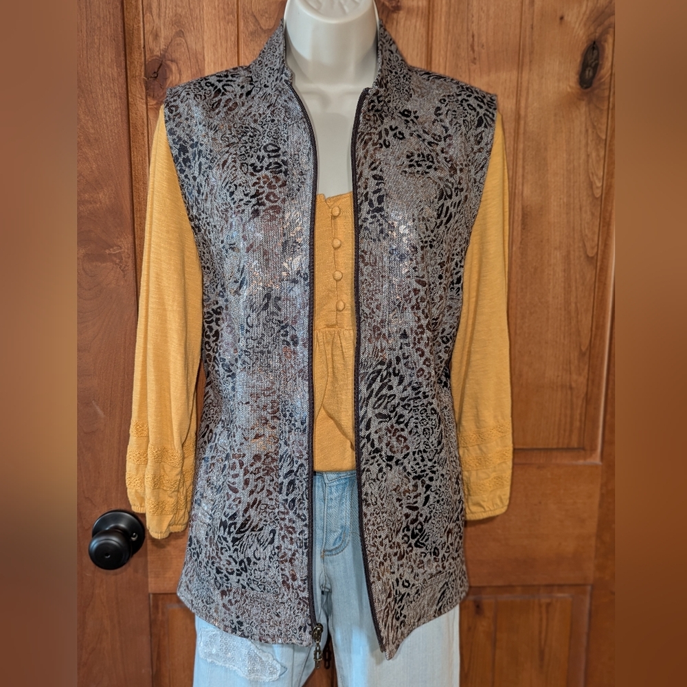 CJ Banks Brown and Metallic Copper Zip‎ Front Vest